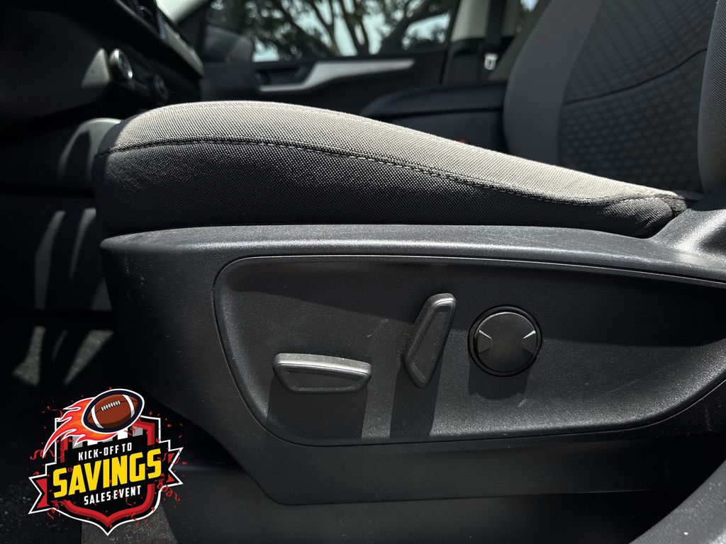 Used 2022 Ford Escape SUV