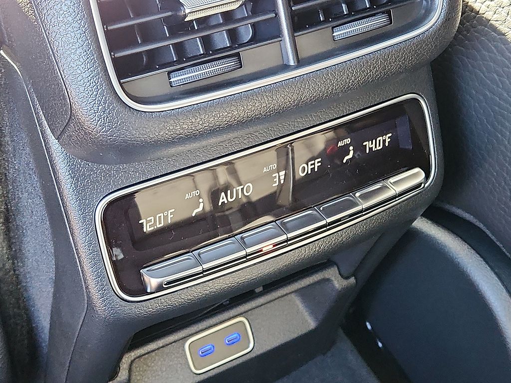 Thumbnail: 2026 Mercedes-Benz GLS - 8