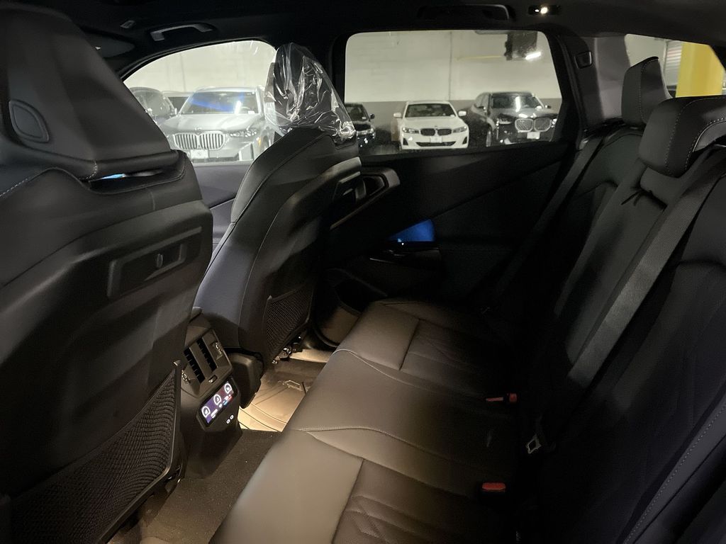 Thumbnail: 2026 BMW X3 - 23