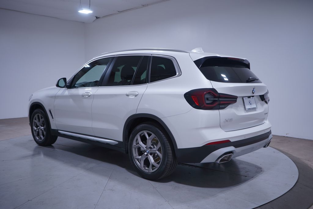 Thumbnail: 2022 BMW X3 - 3