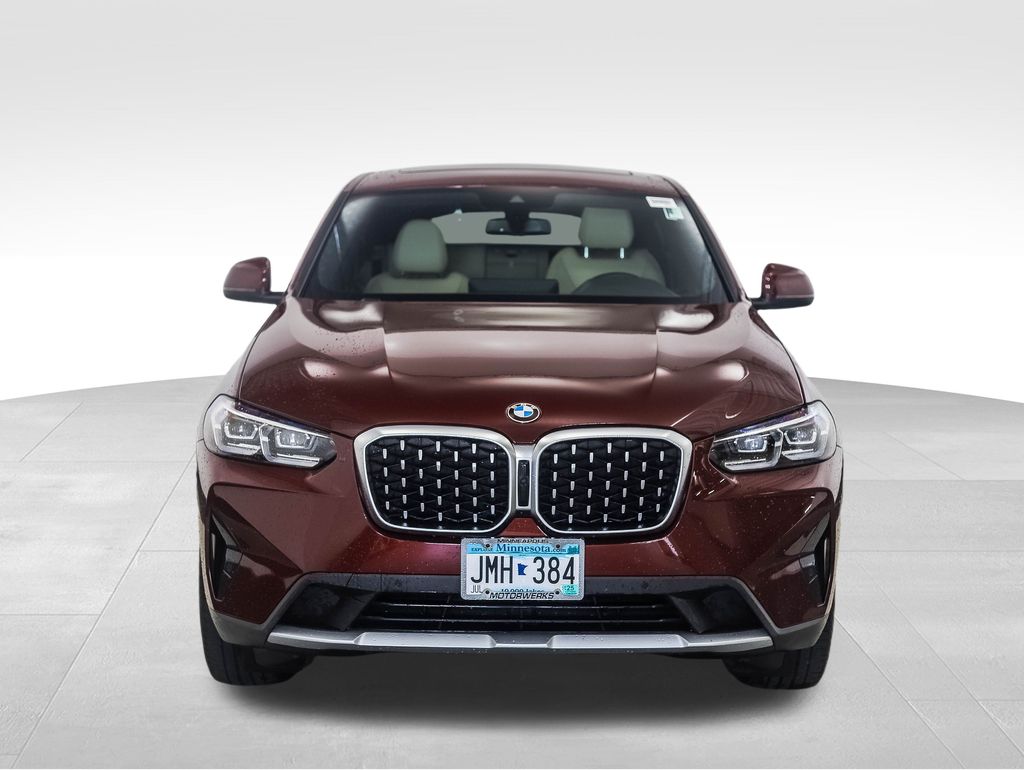 Thumbnail: 2023 BMW X4 - 8
