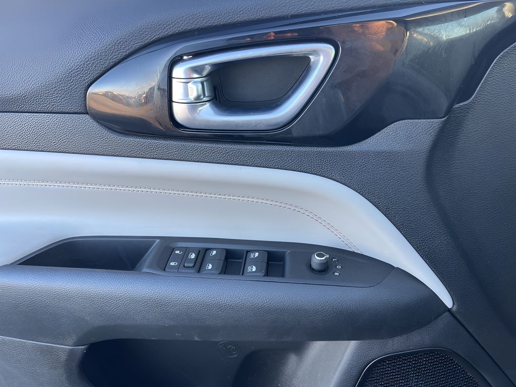 2022 Jeep Compass Limited photo 4