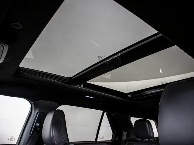 Used 2025 Red Ford ST image 18