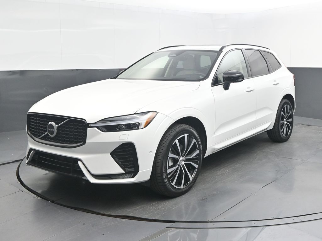 Crystal White Metallic 2024 Volvo XC60 B5 Ultimate Dark Theme AWD SUV / Crossover All-Wheel Drive Automatic