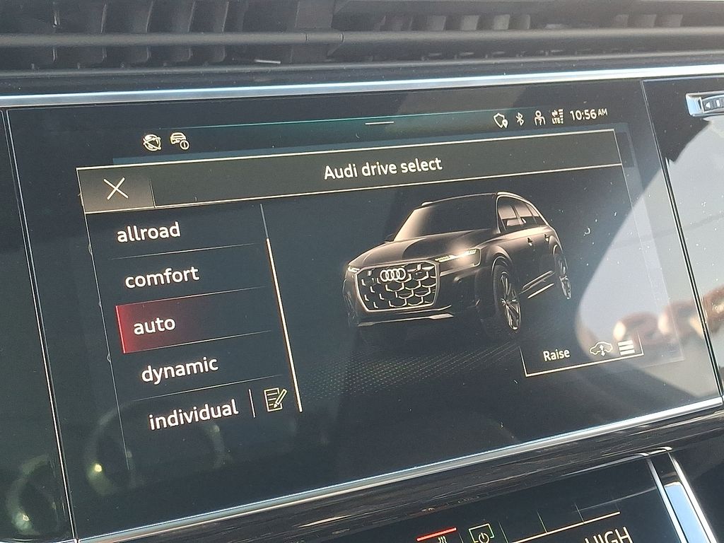 Thumbnail: 2026 Audi Q7 - 19