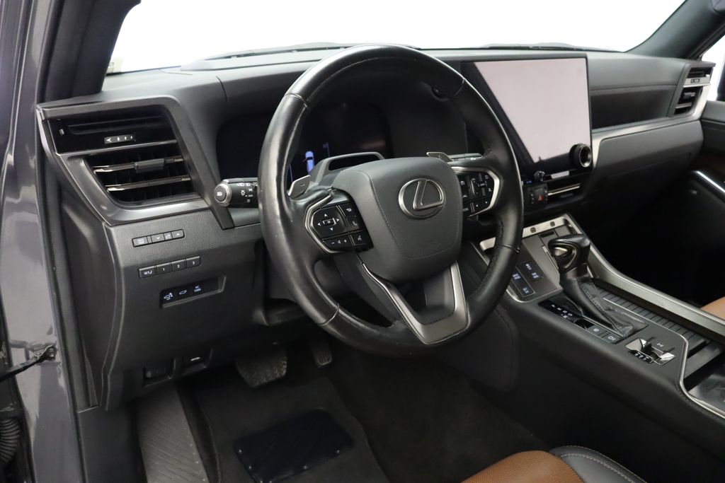 Thumbnail: 2024 Lexus GX - 15