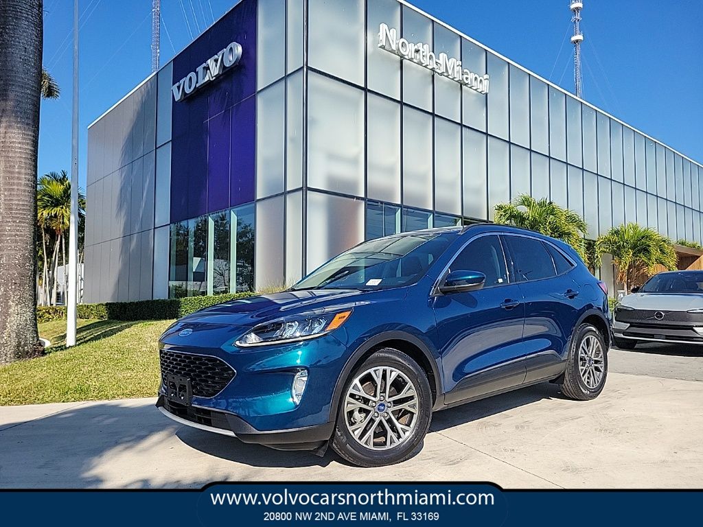 2020 Ford Escape SEL