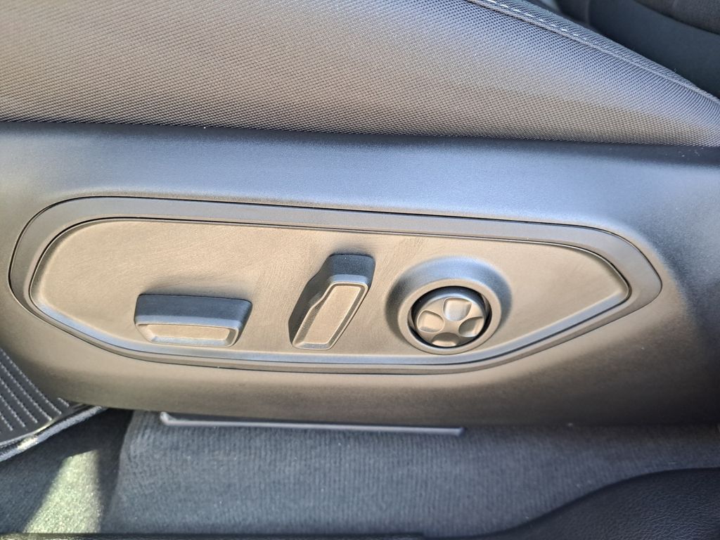 New Car 2025 Jeep Grand Cherokee  Laredo X For Sale Under $35,000 In Austin, Texas