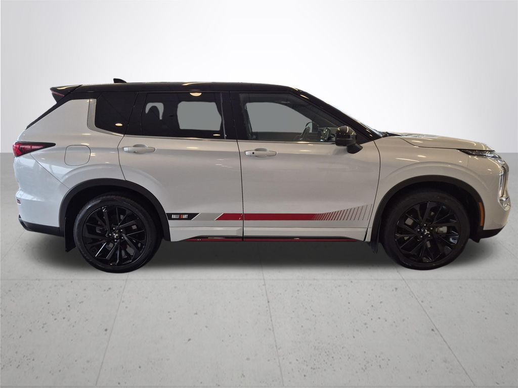 2024 Mitsubishi Outlander SE Ralliart