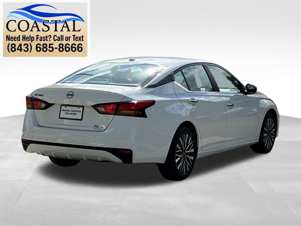 2025 Nissan Altima 2.5 SV - 10