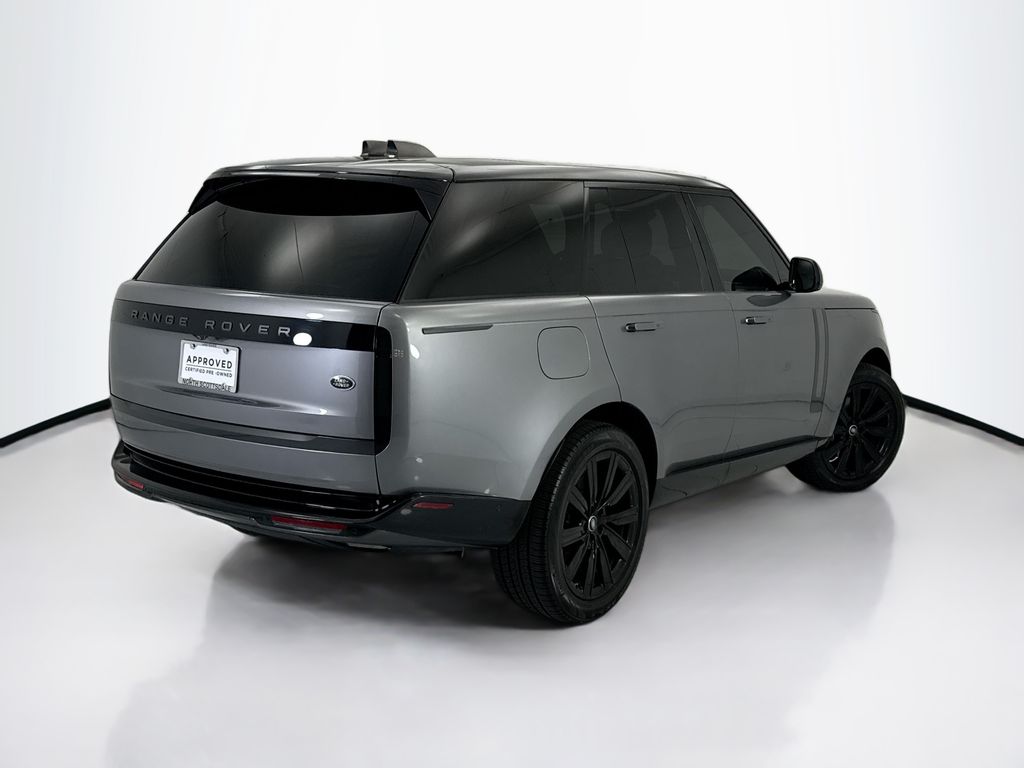 Thumbnail: 2023 Land Rover Range Rover - 5