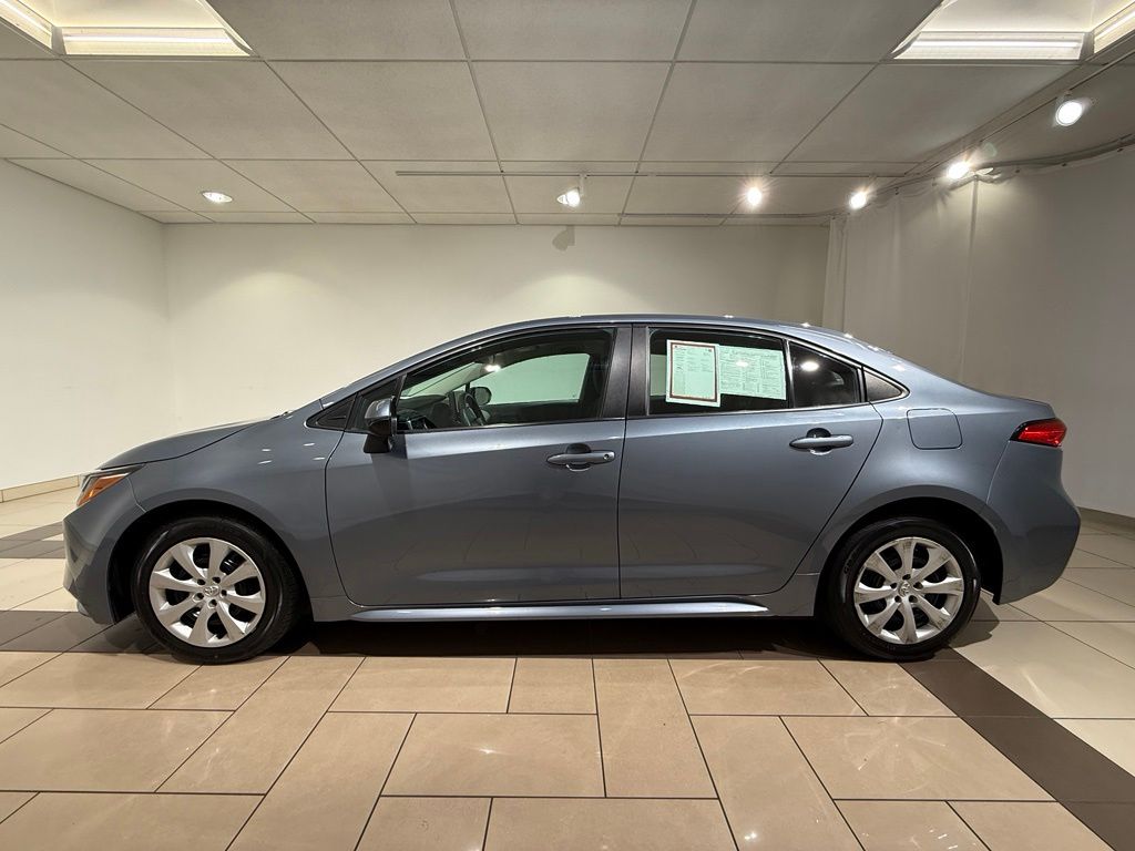 Thumbnail: 2024 Toyota Corolla - 2