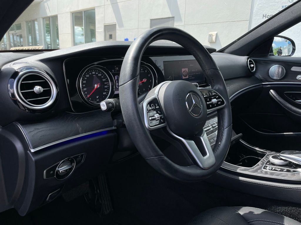 2019 Mercedes-Benz E-Class E 300 26