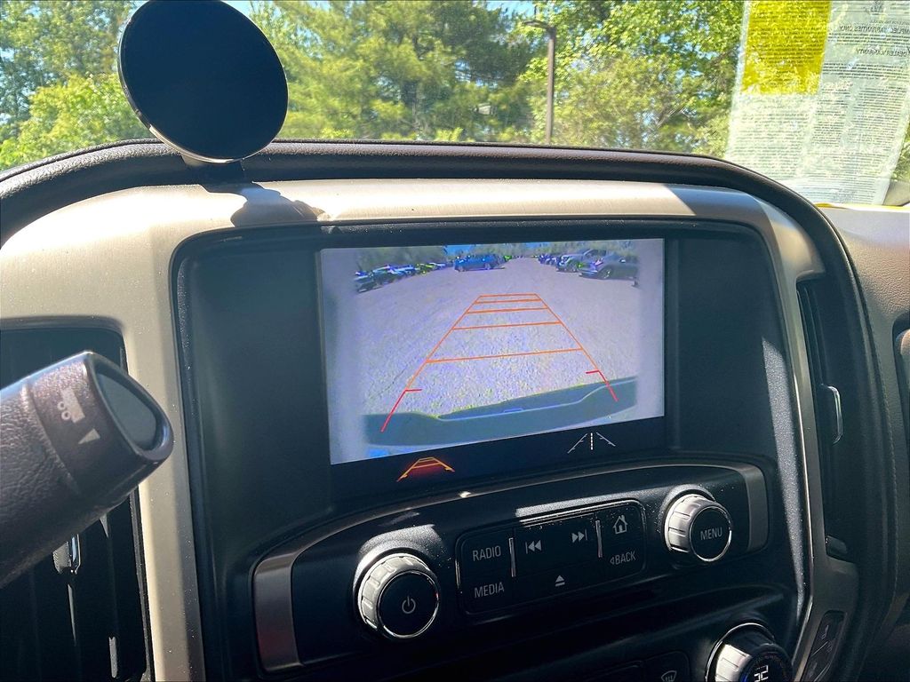 2015 GMC Sierra 1500 — photo 18