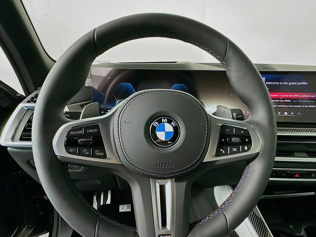 2025 BMW X5 M60i 10