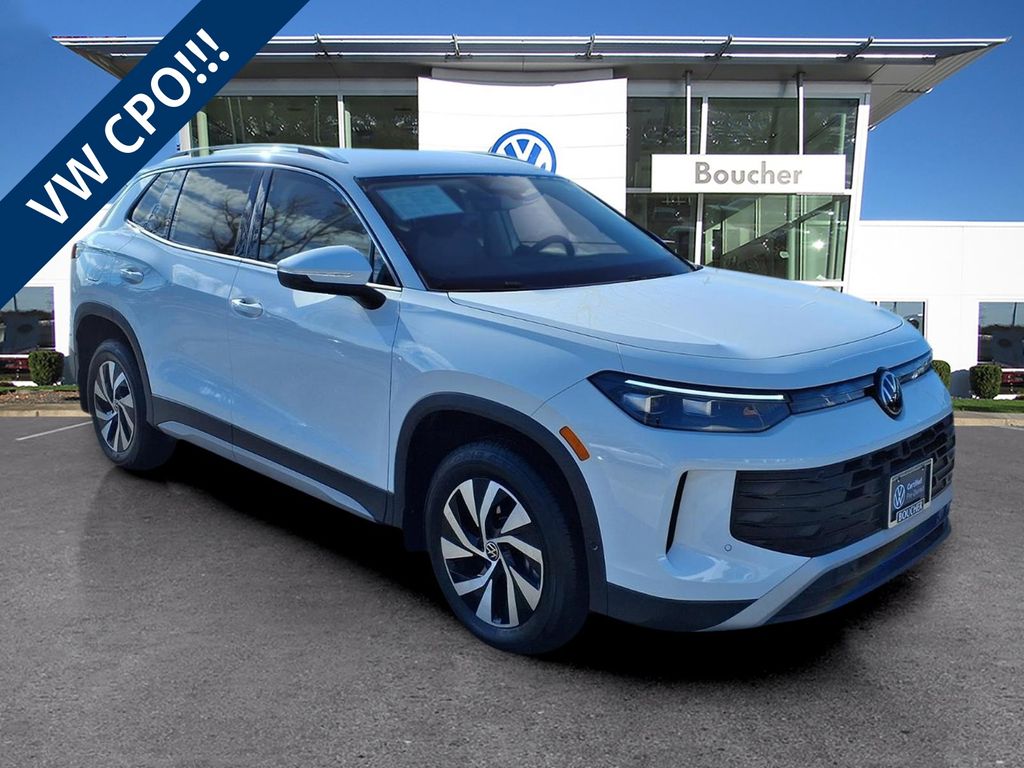 Pure White 2025 Volkswagen Tiguan S 4Motion SUV / Crossover All-Wheel Drive 8-Speed Automatic