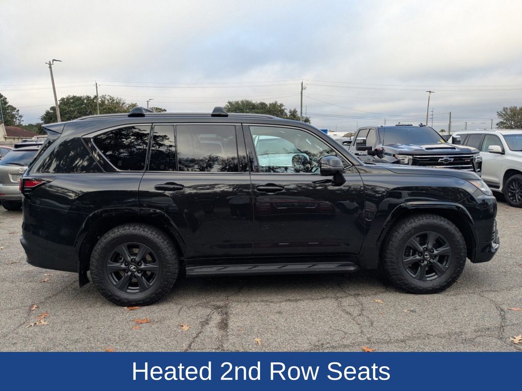 2025 Lexus LX 700h Overtrail