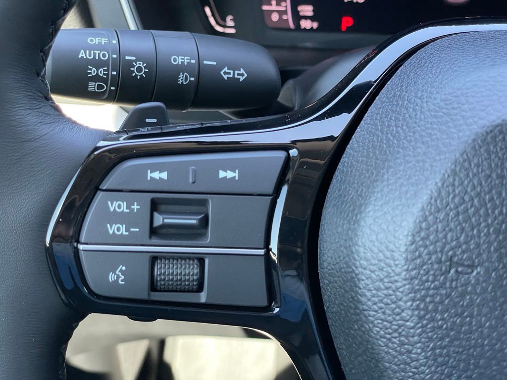 Thumbnail: 2026 Honda Pilot - 15