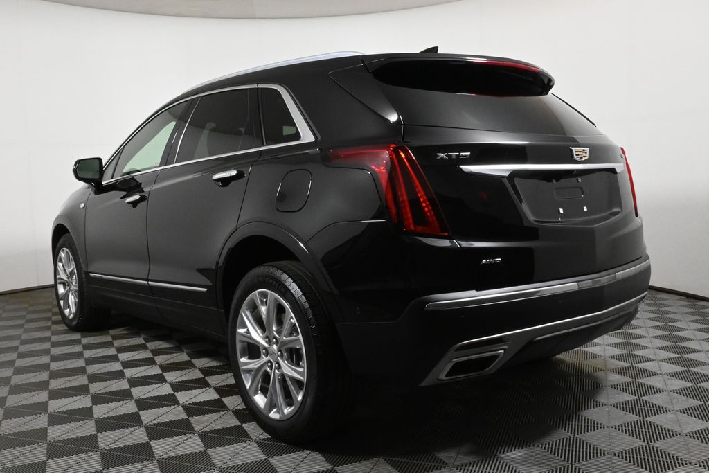 Thumbnail: 2020 Cadillac XT5 - 6