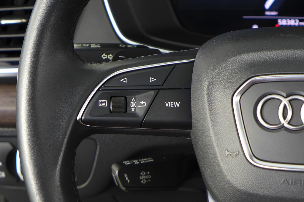 Thumbnail: 2022 Audi Q5 - 29