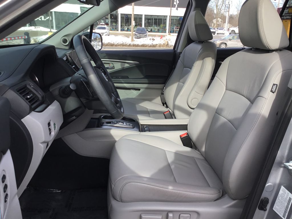 Thumbnail: 2022 Honda Pilot - 14