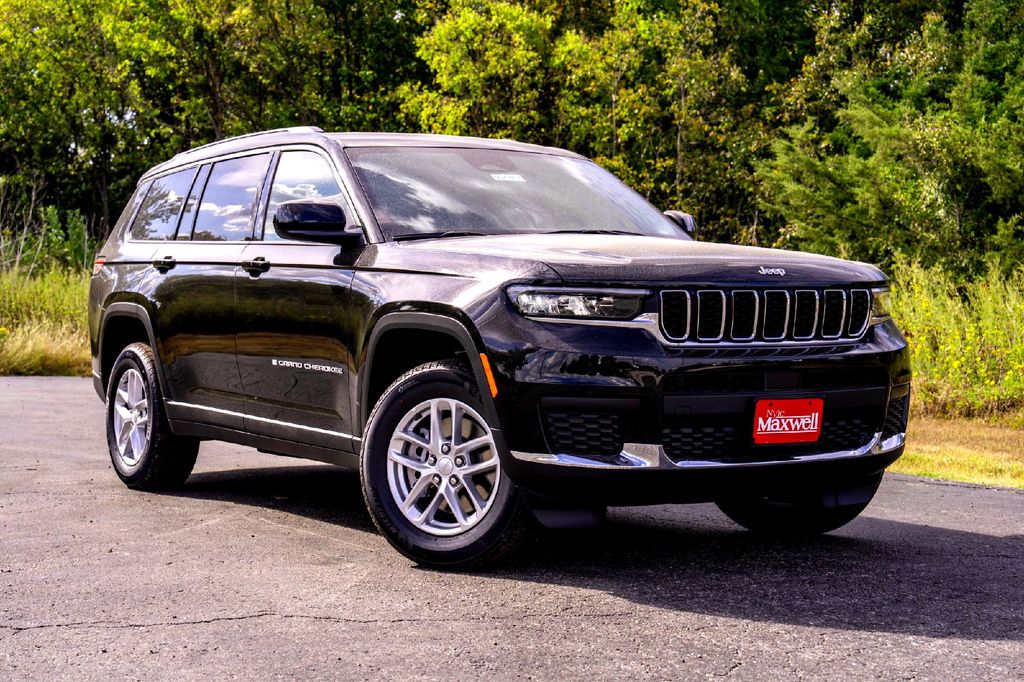 New Car 2025 Jeep Grand Cherokee L  Laredo For Sale Under $40,000 In Taylor, Texas