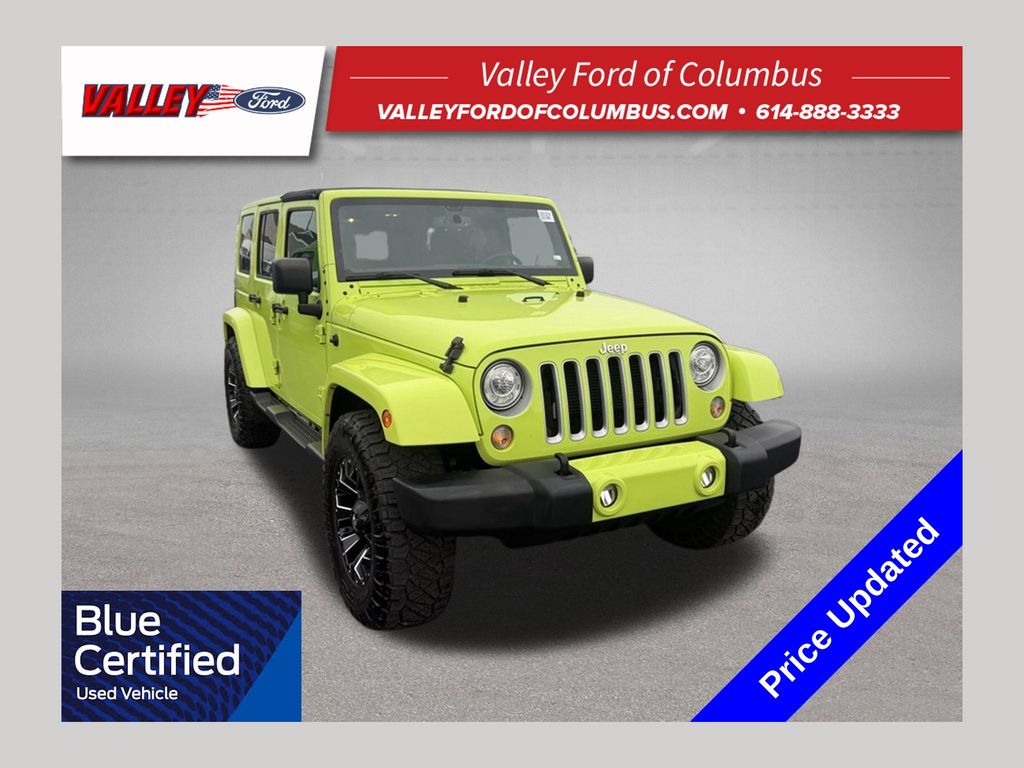 Hypergreen Clearcoat 2017 Jeep Wrangler SUV / Crossover Four-Wheel Drive 5-Speed Automatic