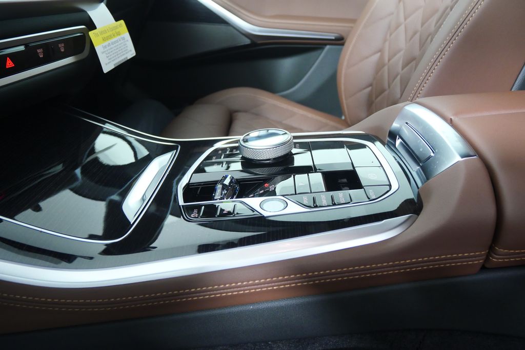 Thumbnail: 2026 BMW X5 - 22