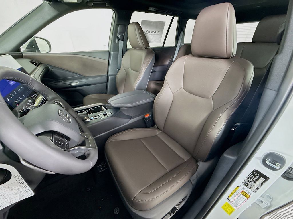 Thumbnail: 2026 Lexus TX - 16