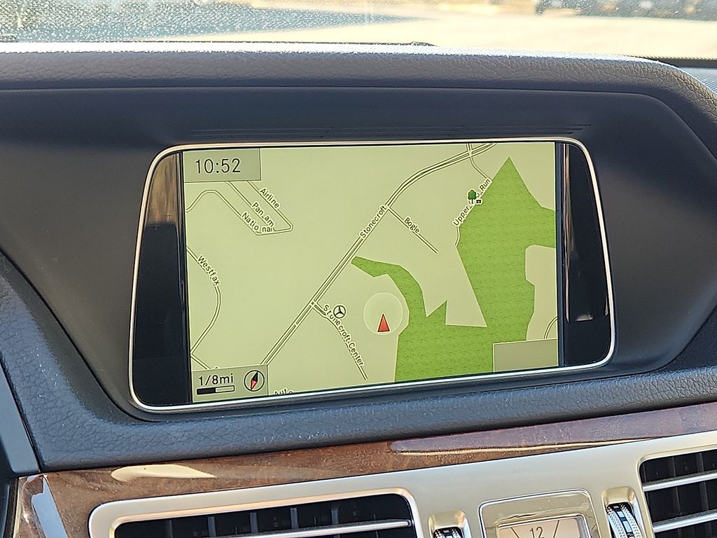 Thumbnail: 2014 Mercedes-Benz E-Class - 18