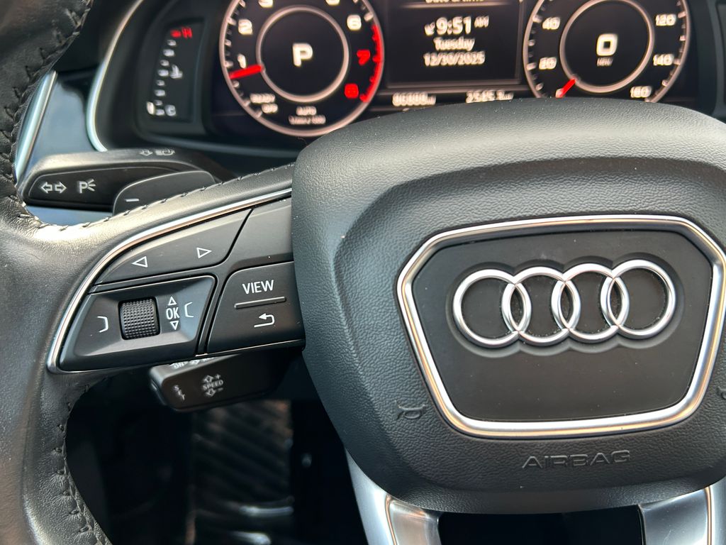 Thumbnail: 2018 Audi Q7 - 18