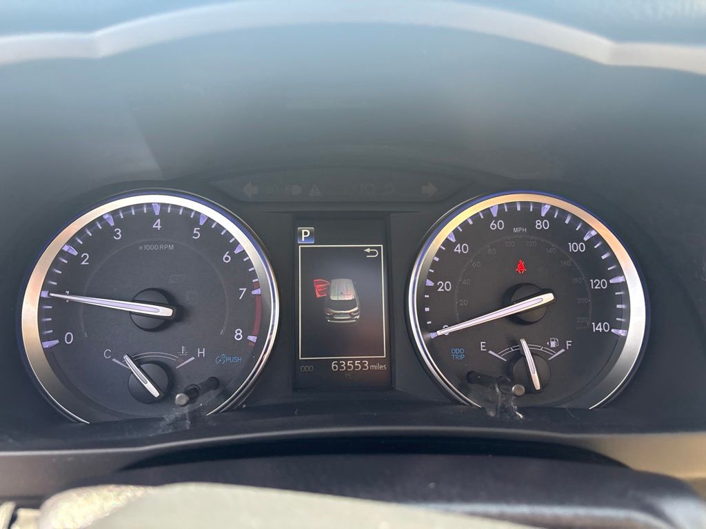 Thumbnail: 2019 Toyota Highlander - 14