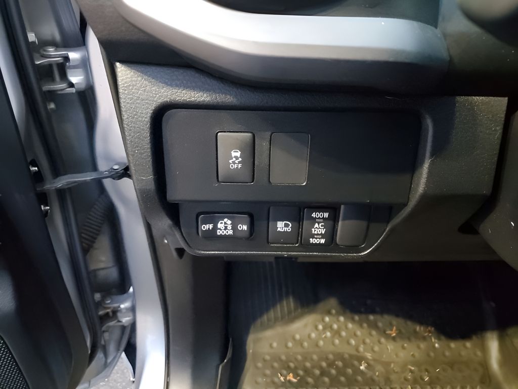 Used Car 2021 Toyota Tacoma  Trd Sport For Sale Under $30,000 In Austin, Texas