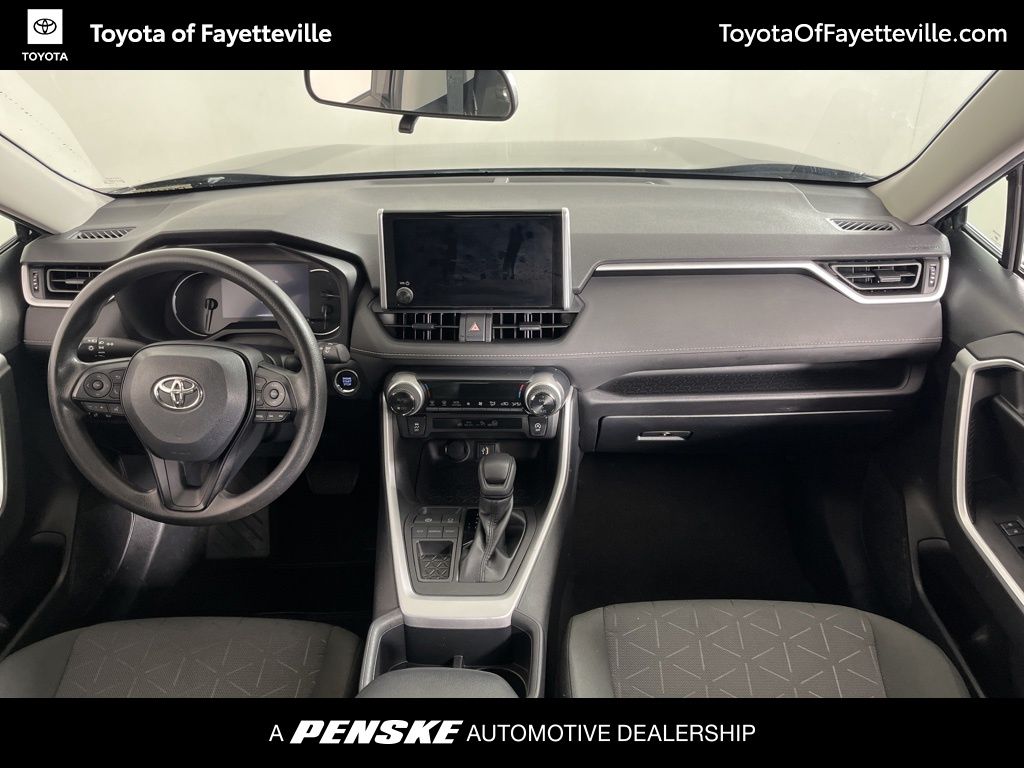 Thumbnail: 2023 Toyota RAV4 - 17