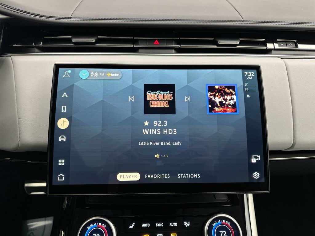 Thumbnail: 2023 Land Rover Range Rover Sport - 23