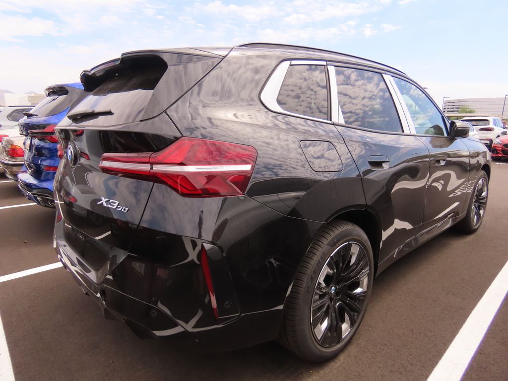 Thumbnail: 2026 BMW X3 - 3