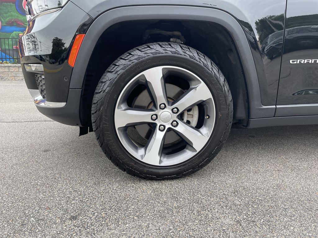 Used 2023 Jeep Grand Cherokee L SUV