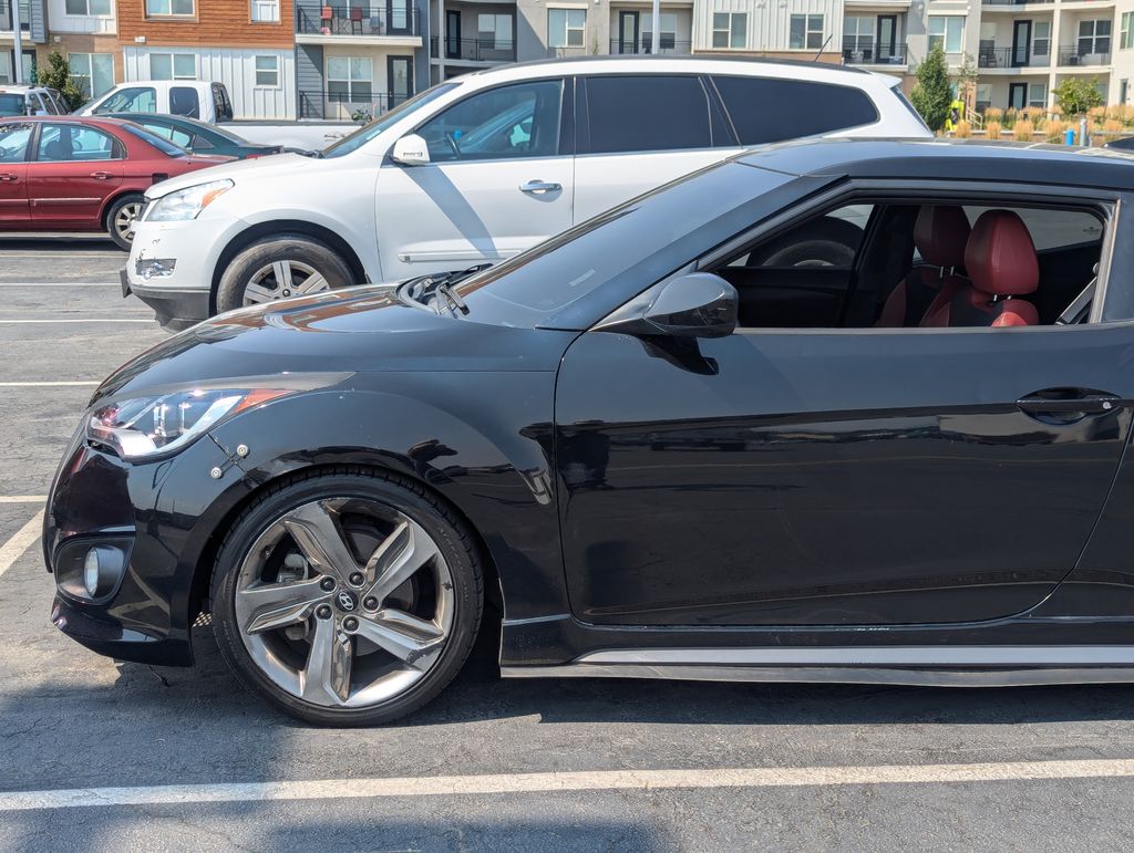 2015 Hyundai Veloster Turbo R-Spec 2