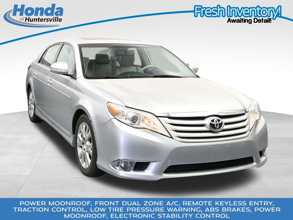 Classic Silver Metallic 2011 Toyota Avalon Limited Sedan Front-Wheel Drive 6-Speed Automatic