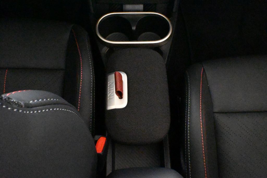 Thumbnail: 2026 MINI Cooper - 31