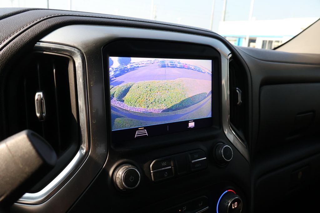 Thumbnail: 2020 Chevrolet Silverado 1500 - 24