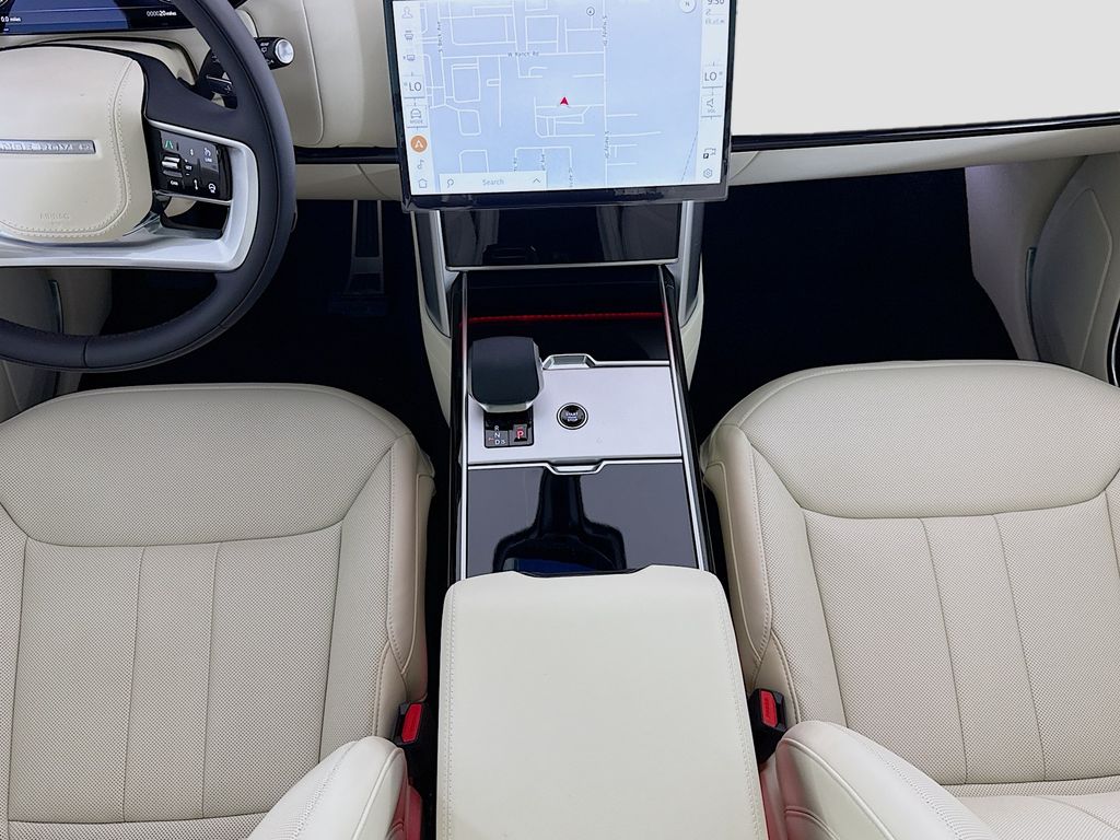 Thumbnail: 2026 Land Rover Range Rover - 18