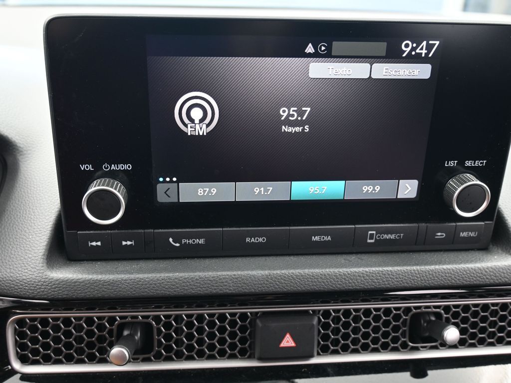 Used 2025 Platinum White Pearl Honda LX image 23