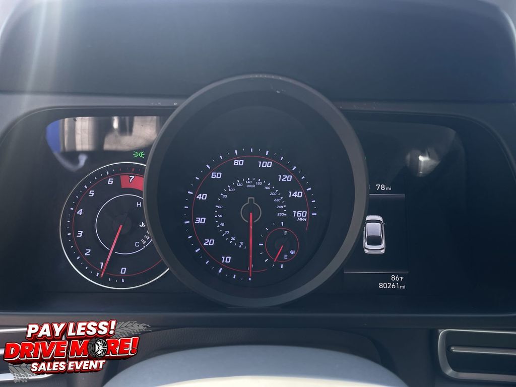 2021 Hyundai Elantra SEL - Photo 18