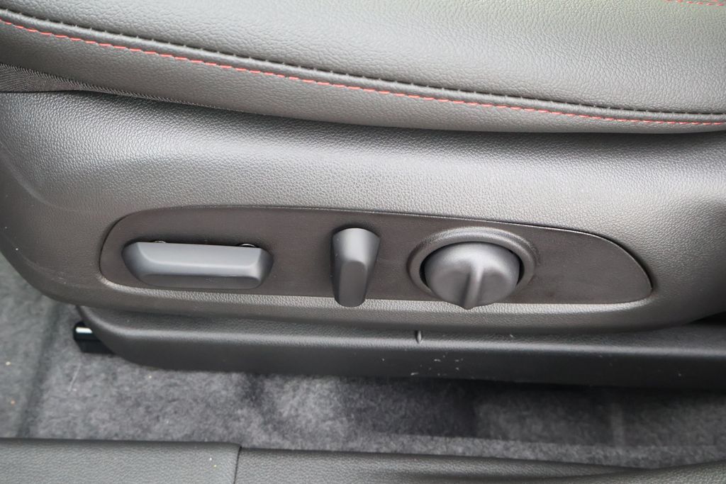 Thumbnail: 2026 Chevrolet Trax - 17