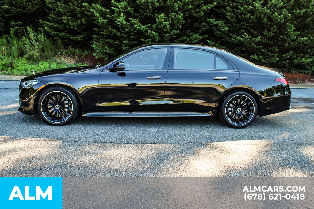 Used 2025 Black Mercedes-Benz S 580 image 6