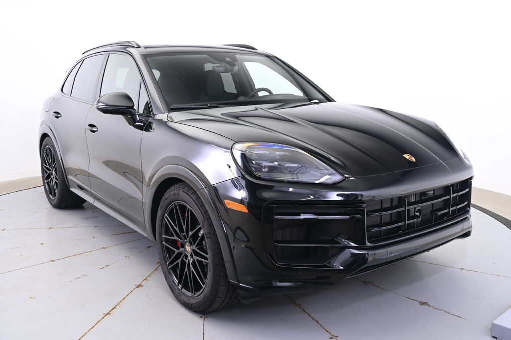 Thumbnail: 2025 Porsche Cayenne - 9