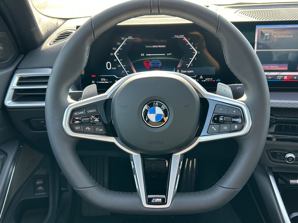 Thumbnail: 2026 BMW 3 Series - 18