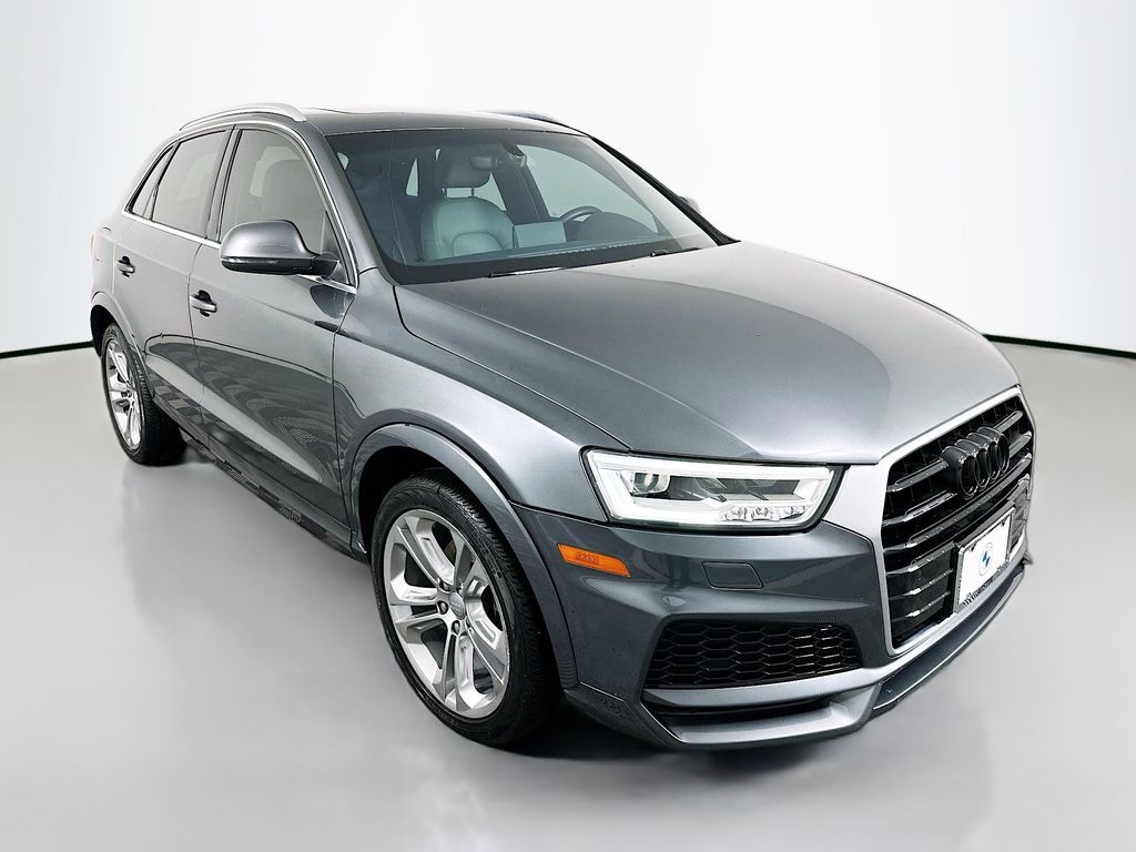 Thumbnail: 2018 Audi Q3 - 3