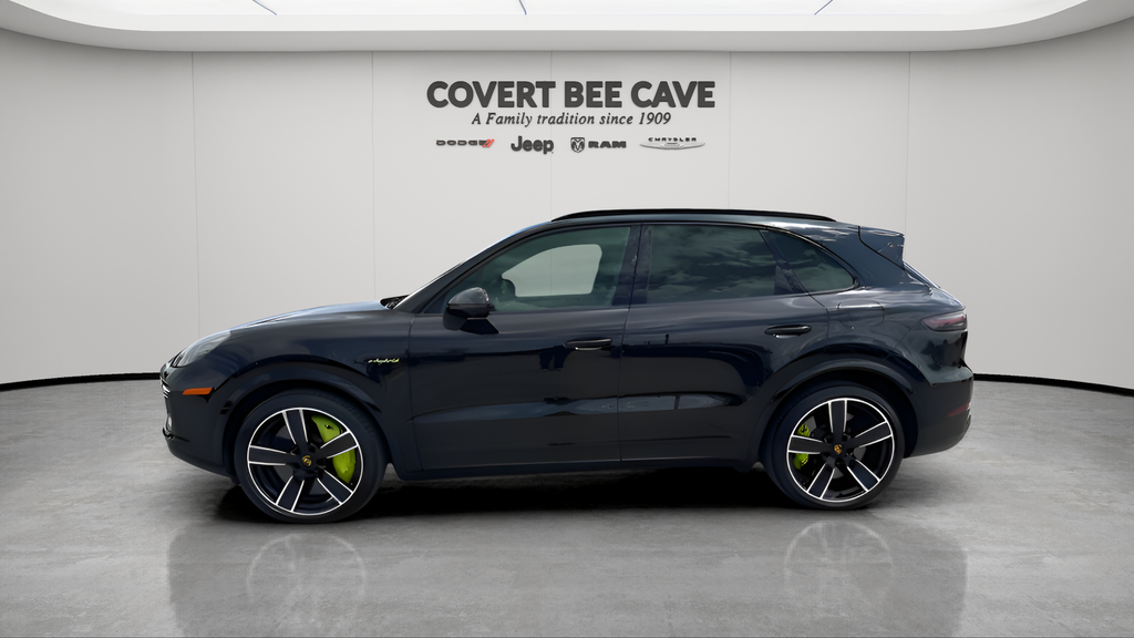 Used Car 2023 Porsche Cayenne E-hybrid  Turbo S For Sale Under $130,000 In Austin, Texas